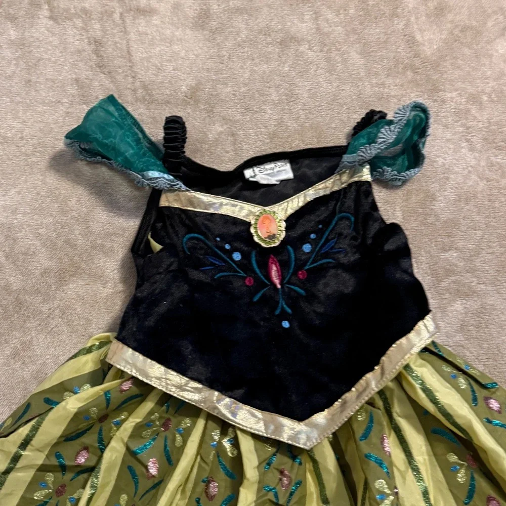 Disney Parks Frozen Princess Anna Coronation Costume Dress Girls Size 5/6